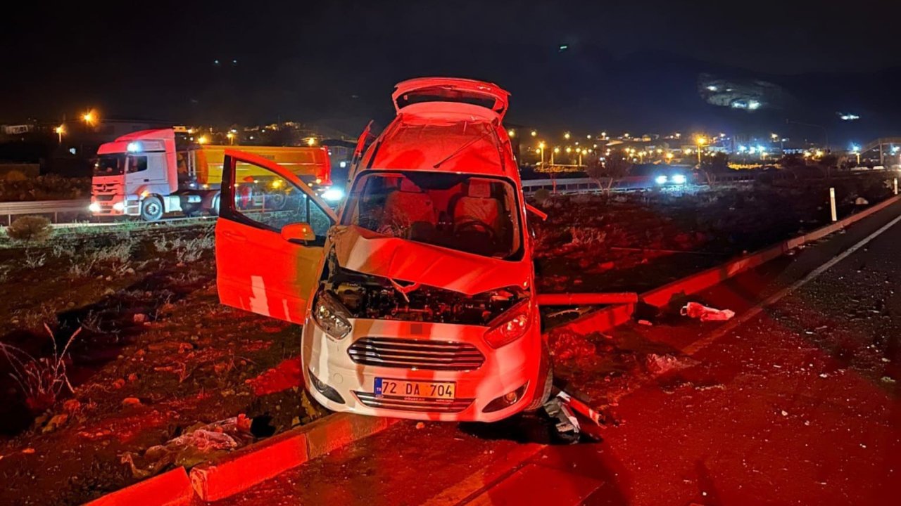 İslahiye’de Kavşakta Feci Kaza: Üç Yaralı