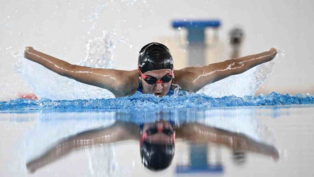 Fatma Çoban: Engelleri Aşan Yüzme Şampiyonu