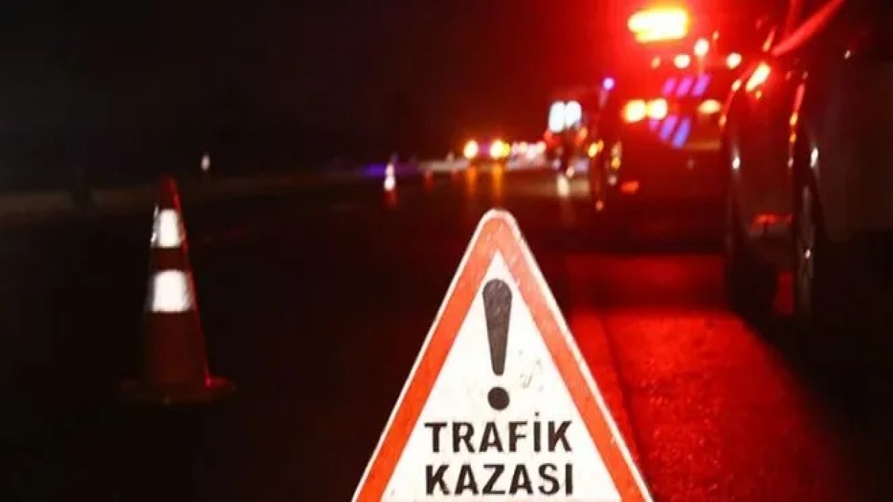 Narenciye Yüklü Araç Yangın Çıkardı, Trafik Kilitlendi