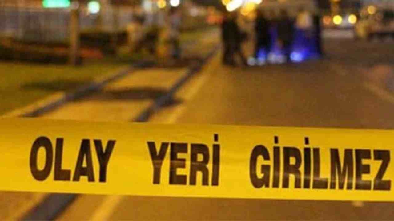 Gaziantep’te okul önünde silahlı kavga: 2 yaralı Gaziantep’te okul önünde silahlı kavga: 2 yaralı