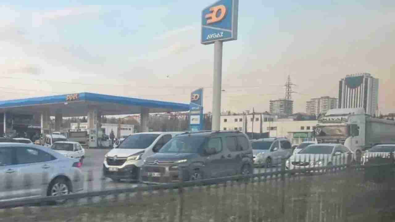 Gaziantep’te İftar Trafiği Kilometrelerce Uzadı
