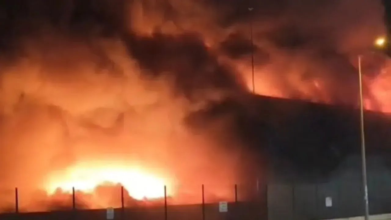 Gaziantep OSB’de Fabrikada Korkunç Yangın Patlak Verdi!