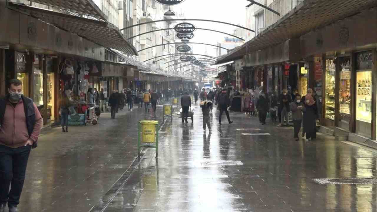 Gaziantep’te Hafta Sonu Yağmur Uyarısı Yapıldı! Gaziantep’te Hafta Sonu Yağmur Uyarısı Yapıldı!