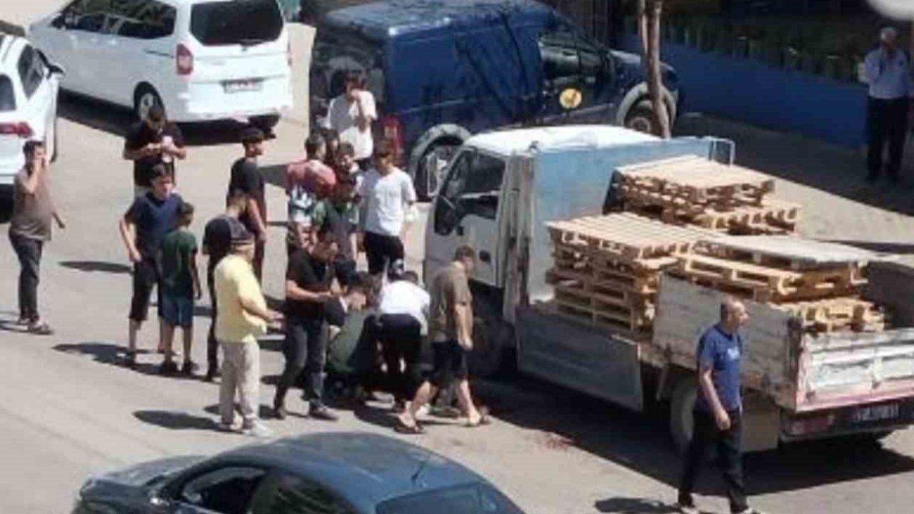 Kuzeninin alacak yüzünden bıçaklayarak öldürdü!