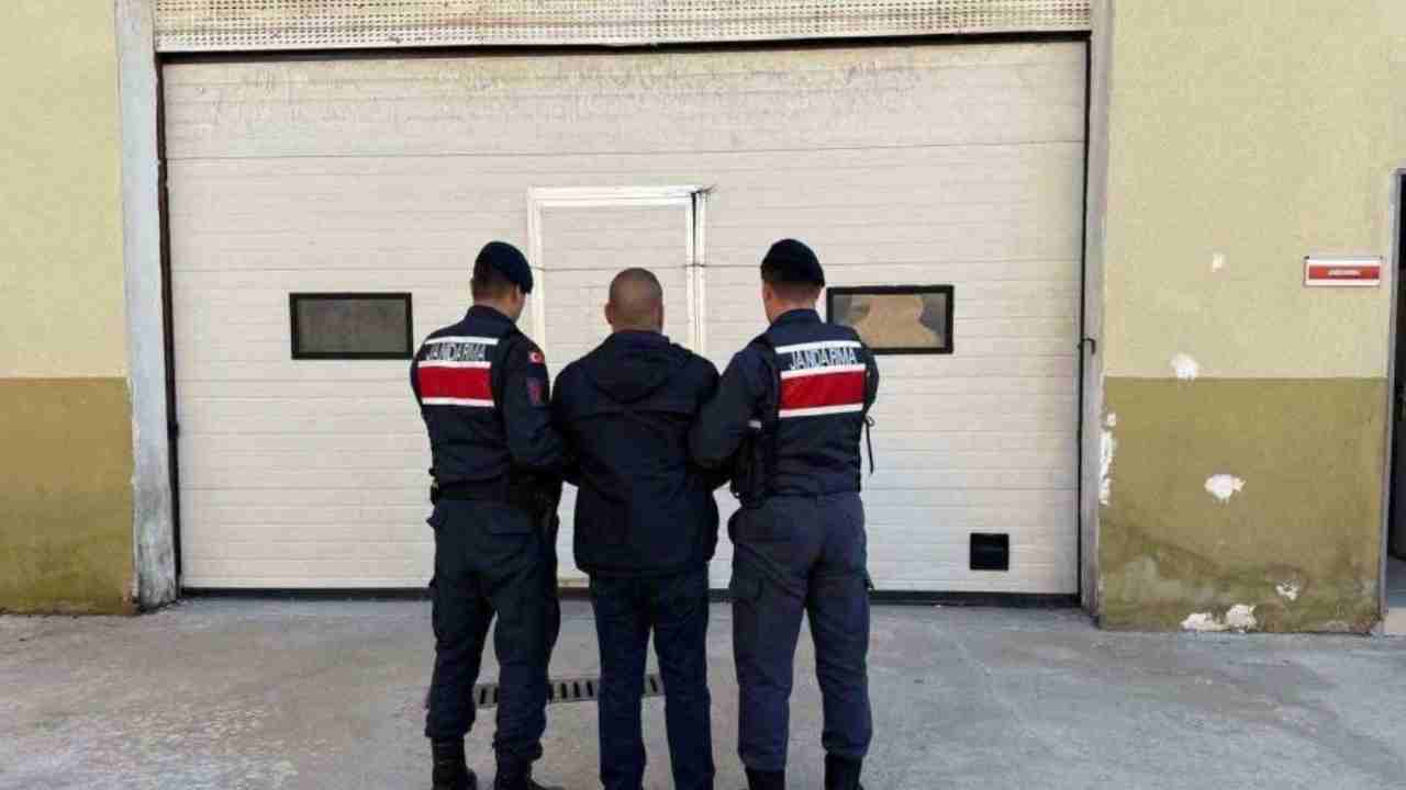 Dolandırıcı Ö.D. Gaziantep’te Jandarma tarafından yakalandı!