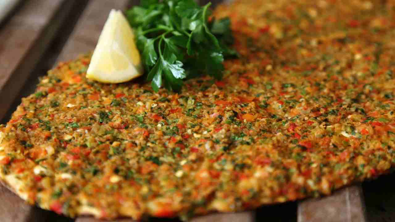 Lahmacun Artık Zenginlere Göre Bir Yemek Haline Geldi!