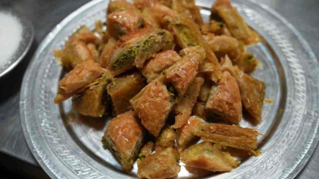 Geri Dönüşümle Lezzet: Baklava Helvası Gaziantep’te!