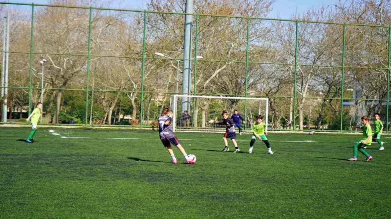 Gaziantep’te U10 Turnuvası ile Spor Heyecanı Д!