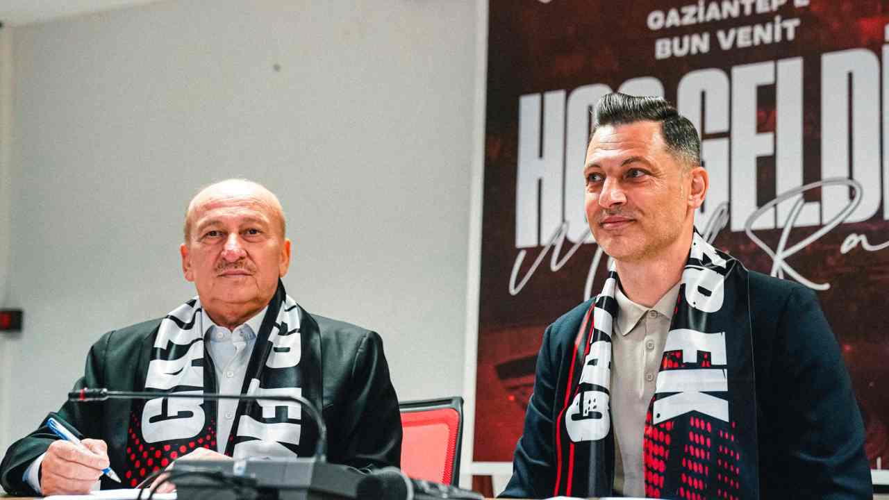 Mirel Radoi Gaziantep FK’da Mücadelesine Başladı!