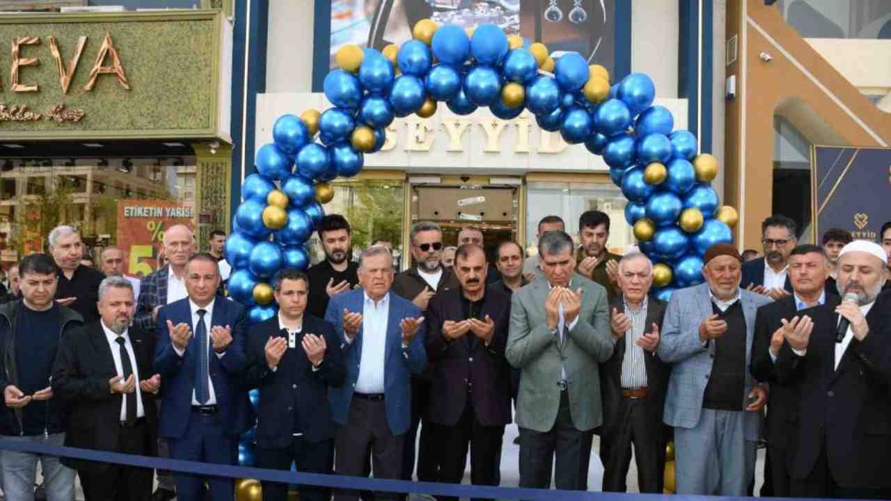 Seyyid Mücevherat’ın Üçüncü Şubesi Gaziantep’te Açıldı!