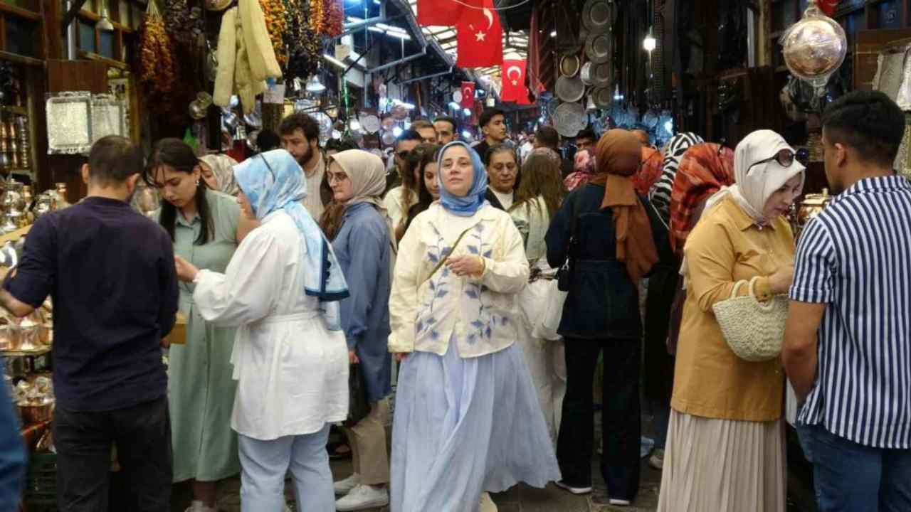 Kurban Bayramı Alışverişi Pazarları Canlandırdı!