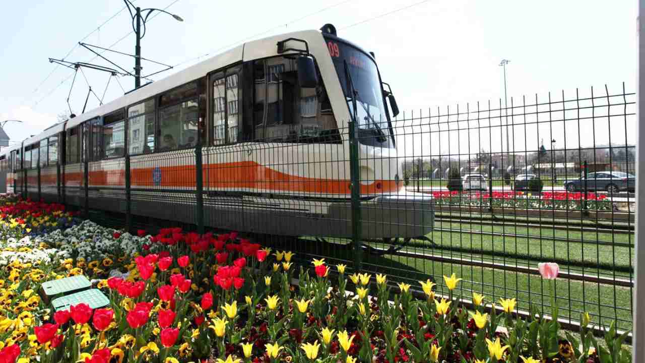 Gaziantep’te Yeni Nesil Tramvay Hattı Gaziantep’te Yeni Nesil Tramvay Hattı