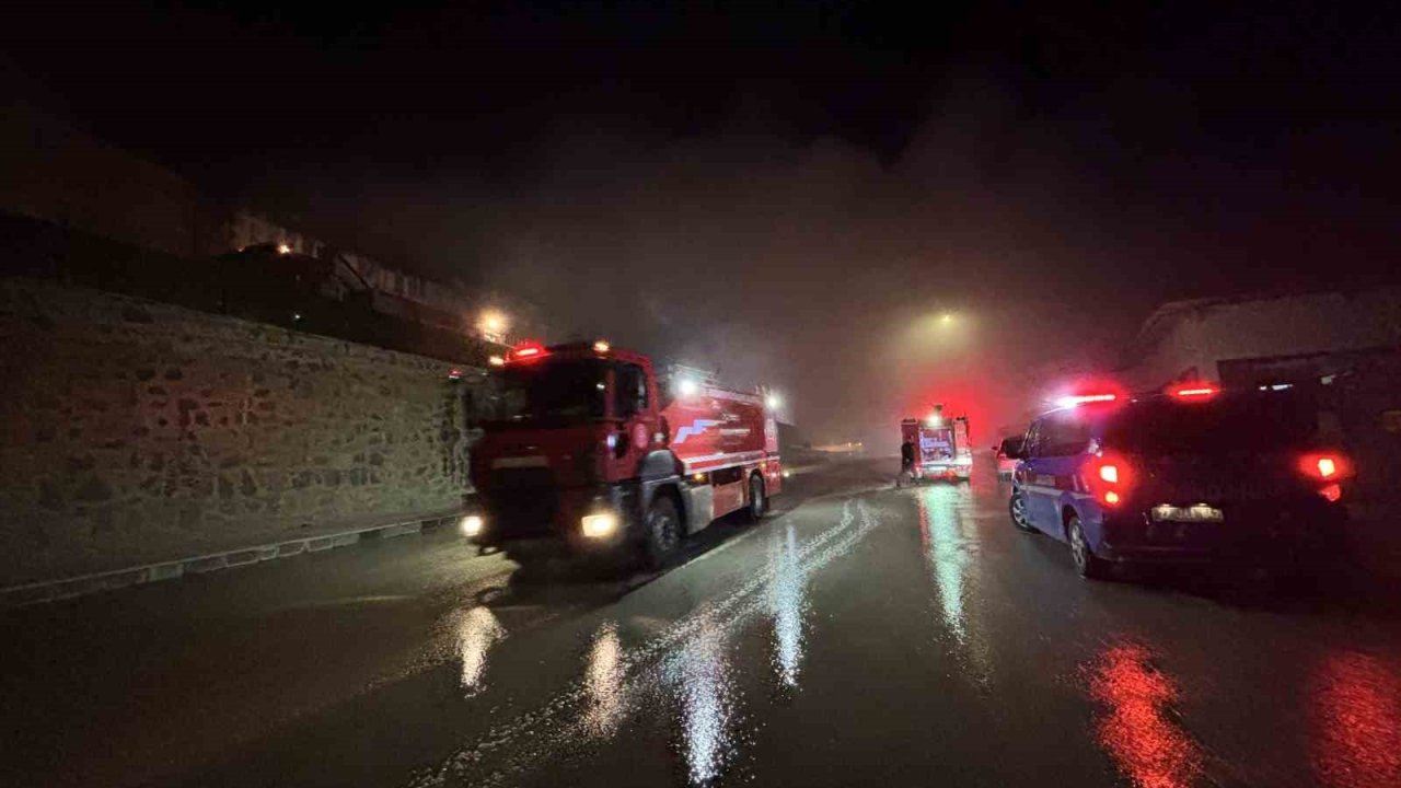 Gaziantep’te Dev Fabrikada Yangın Çıktı!