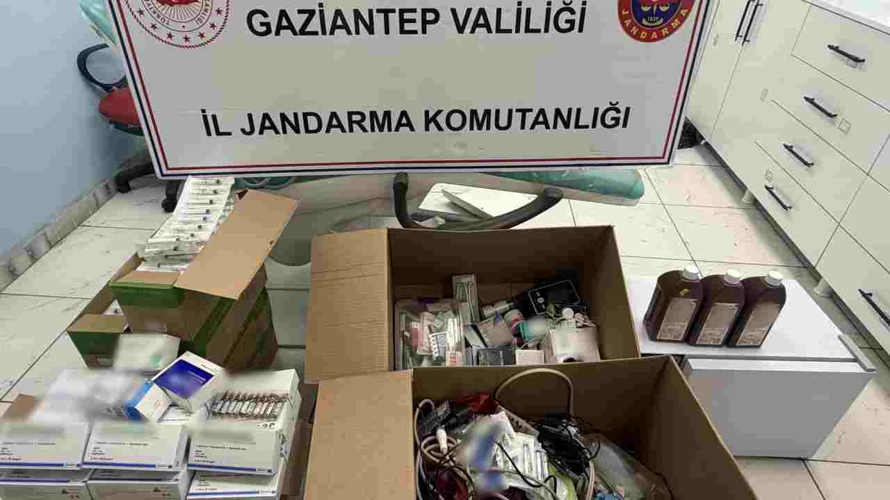 Ruhsatsız Diş Kliniğine Operasyon: Çok Sayıda Ele Geçirildi