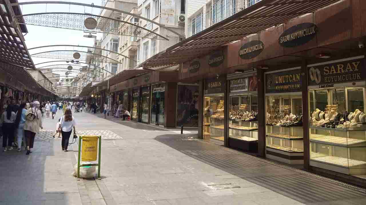 Gaziantep’te Kuyumcular Üç Gün Kapalı Kalacak!