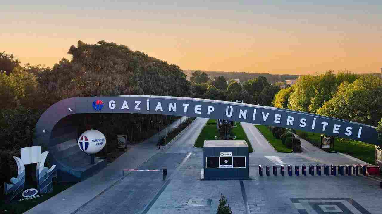 Gaziantep Üniversitesi’nde Promosyon Beklentisi Artıyor!