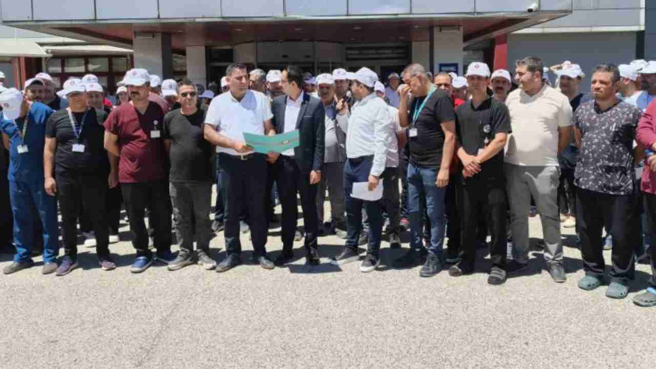 Gaziantep Üniversitesi Çalışanları, Tekliften Memnun Değil!