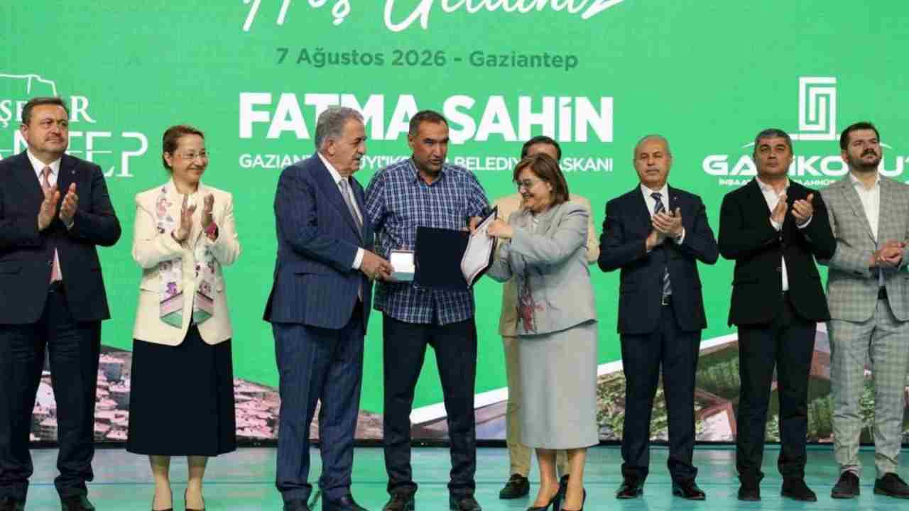 Gaziantep’te Bin Konutun Anahtar Teslimi Yapıldı!