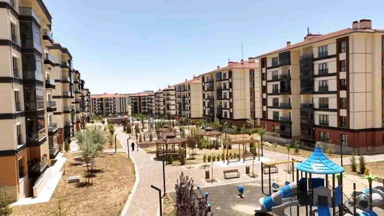 Düşük Faizli Konut Kredisi İçin Bekleyiş Sürüyor!