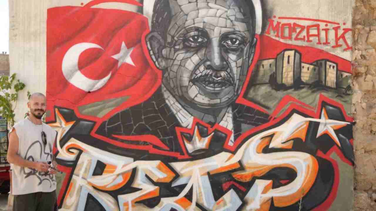 Grafitiyle Erdoğan’ın Portresini Yansıtan Genç Sanatçı