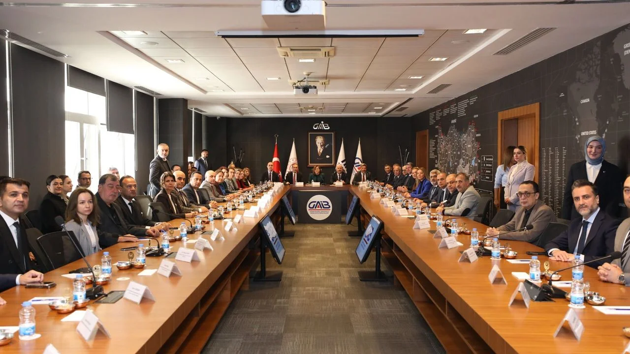 Gaziantep ihracatta rotayı hizmet sektörüne çevirdi